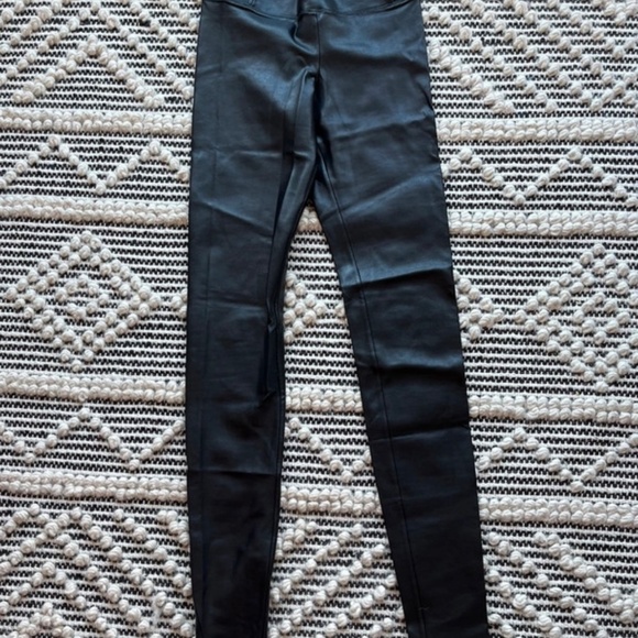Aritzia Daria Faux Leather Leggings - Picture 5 of 6